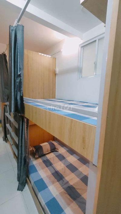 Ký túc xá Sinh viên DH NTT, DH Luật quận 4, 1.5tr