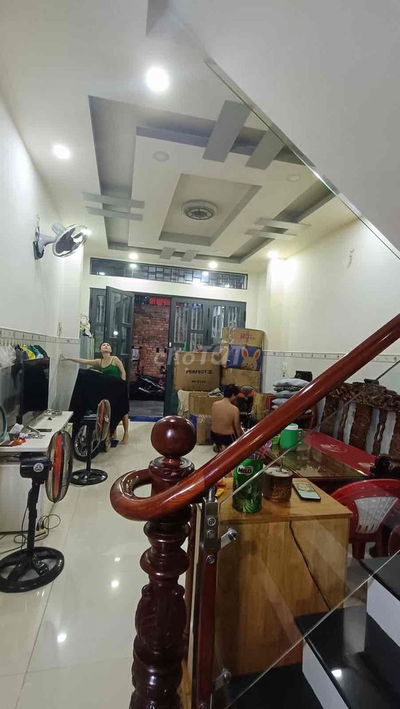 Bình Hưng Hoà Bình Tân Nhà 2 tầng diện tích 4x11,5m giá 4,56 tỷ.