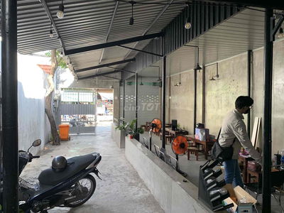 MẶT BẰNG 180M2 CÓ NHÀ Ở GẦN VINCOM LÊ VĂN VIỆT 23TR