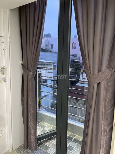 PHÒNG TRỌ CHO THUÊ 28m2. CỬA SỔ LỚN, BAN CÔNG TO ,QUẬN BÌNH THẠNH