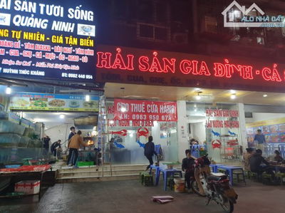 Chính chủ cho thuê cửa hàng 2 mặt đường, số 25 phố Huỳnh Thúc Kháng, Q. Đống Đa cũ, Hà Nôi