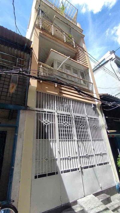 Nhà nguyên căn Đường Nguyễn Đình Chiểu Quận 3 cho thuê