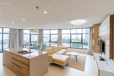CHÍNH CHỦ CHO THUÊ 3PN 136m2 ĐẦY ĐỦ NT CAO CẤP, VIEW TRỰC DIỆN HỒ BƠI