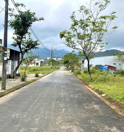 Đất tái định cư nam nhà vườn 107m2, đối diện công viên lô rẻ nhất