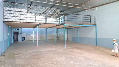 CHO THUÊ KHO XƯỞNG 8X20M, LỬNG, CÓ VP, ĐIỆN 3PHA, TẢI 5TẤN, GIÁ 15TR