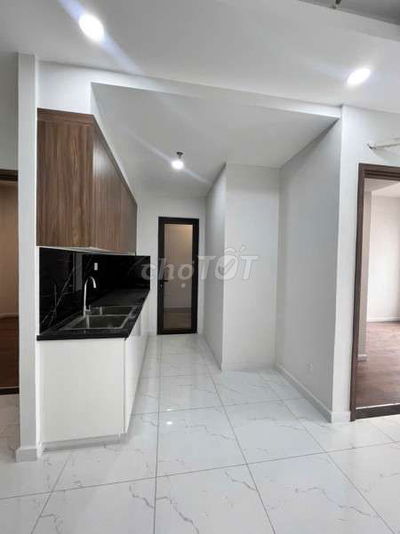 2 phòng ngủ, gần Vsip,Aeon có sẵn 1 số nội thất