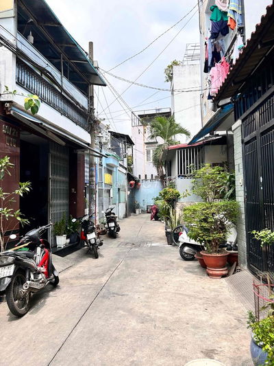 Bành Văn Trân, 26m2 - 5 tầng ngay nhà thờ Sao Mai, hẻm xe hơi, 5.5 tỷ