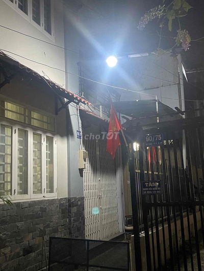 Cần cho thuê gấp nhà nguyên căn. đường Vũ Tùng p2, bình thạnh