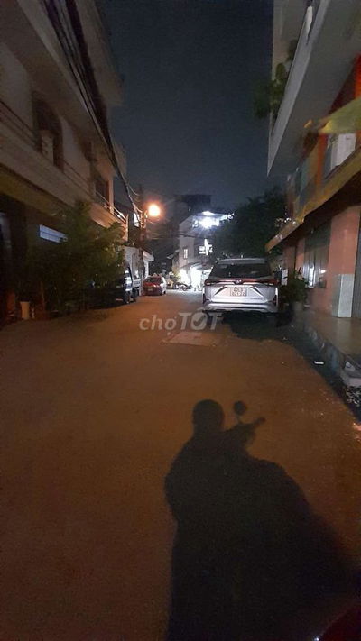 NGAY CHỢ PHÚ LÂM Q6 NHÀ ĐẸP 2 TẦNG FULL NỘI THẤT ( DTSD 50M2) - 3.5 TỶ