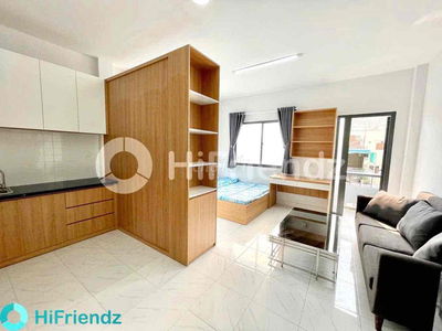 STUDIO BANCOL CỬA SỔ SIÊU RỘNG TẠI TRUNG TÂM QUẬN 10