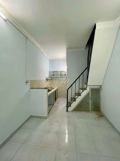 Nhà đường số Tân Hưng Quận 7 cọc 1  tháng ban công