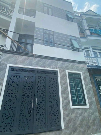 Nhà mới y hình ,ngay tch 10 gần trườg trân quang khải 5pn 5wc Hẻm ôtô