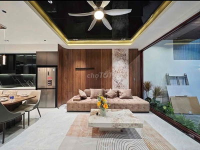 NHÀ SIÊU ĐẸP 3 TẦNG 3 mê, FULL NỘI THẤT đường 5m5 sát đường Văn Tiến