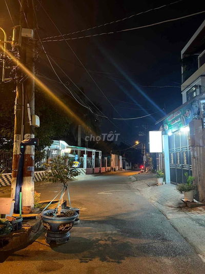 NGỘP BĂNG BÁN LÔ ĐẤT THỔ CƯ 125m2HẺM 374 NG.VĂN TẠO.