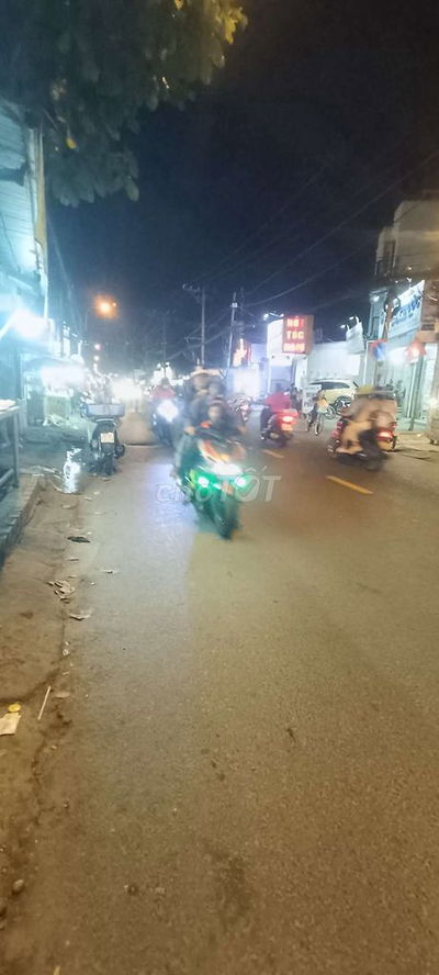 Nhà Mặt Tiền 4,5x6 1lửng Có vỉa hè 5m