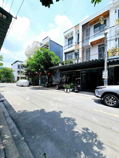 Cho thuê nhà gần bệnh viện Dĩ An