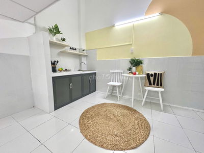 PHÒNG CÓ GÁC 35M2 TIỆN RA XLHN-ĐỒNG VĂN CỐNG