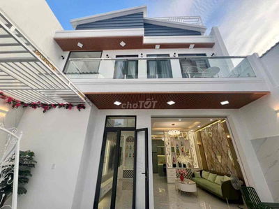 🏡 Bán Biệt Thự Phố 2 Tầng DT 8m x 14m - Giáp Ranh Phú Mỹ Hưng
