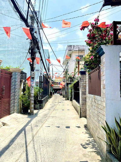 SIÊU PHẨM SÁT MT HUỲNH TẤN PHÁT, 2 TẦNG, DTSD 42M2, SHR , NHỈNH 2 TỶ