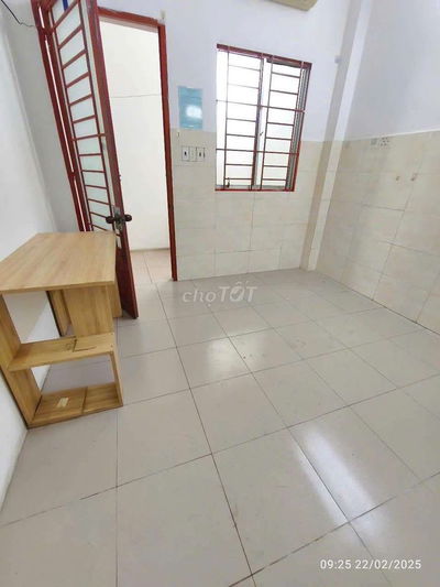 Trống 3 phòng gần spkt, công nghệ thủ đức
