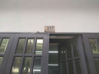 Chính chủ cho thuê 19 Nguyễn Trãi - Phú giáo