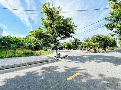 Bán lô góc Phan Tốn 7m5 - Đồng Phước Huyến 5m5 , thông Võ Chí Công