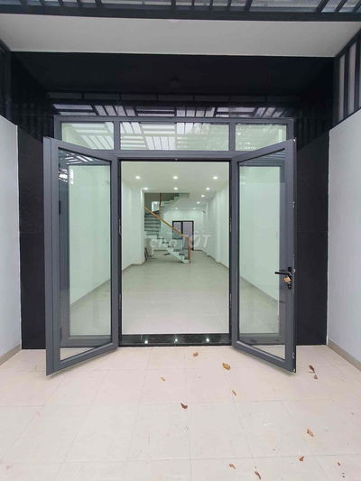 Nhà hẻm xe hơi, giá đẹp, 3Phòng ngủ, 3lầu