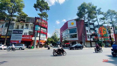 Nhà D9 giá 15tr/th nhà trống ở ngay kinh doanh hoặc gia đình ở khu D2D