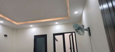 Còn trống 2 phòng mới xây sạch đẹp khu đường nhựa thông