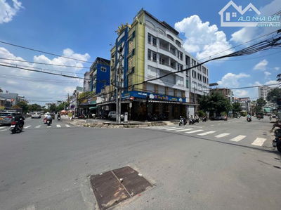 Mặt bằng siêu vị trí góc 2 mặt tiền đường số 7 và số 4 khu Tên Lửa 14m x 40m