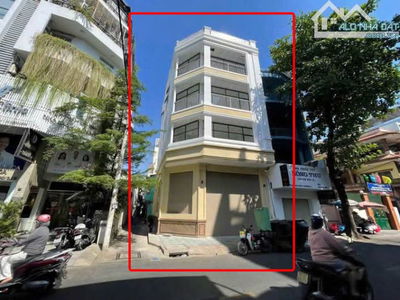 Cho thuê căn góc 2MT 38 Trần Khắc Chân, Q1. Dt: 8x15m, Kc: hầm 4 tầng (TM+PCCC)