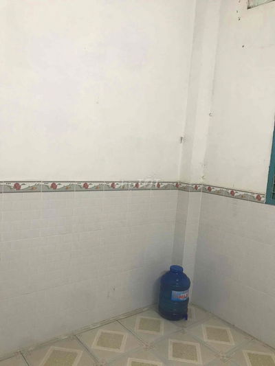 phòng trọ đường Tản Đà diện tích 18 m2
