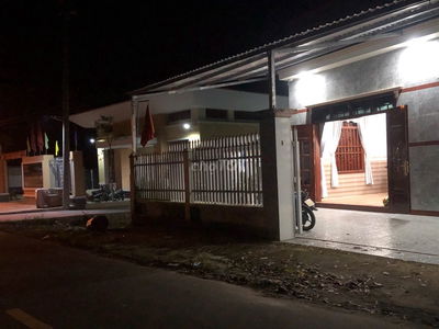Bán Nhà MT đường LN-17, Gần Trường TH Long Nguyên,11mx21m 3PN