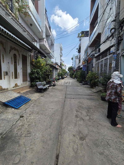 BÁN ĐẤT TẶNG NHÀ CÒN MỚI- ĐƯỜNG 7M THÔNG