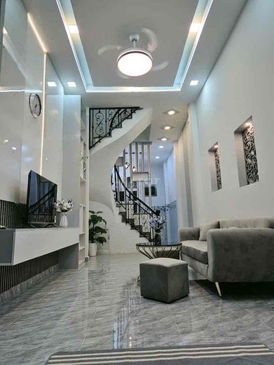 🏠Tân Bình, Hoàng Sa,3 tầng BTCT, sát mặt tiền,36 mét vuông, nhỉnh 6 tỷ