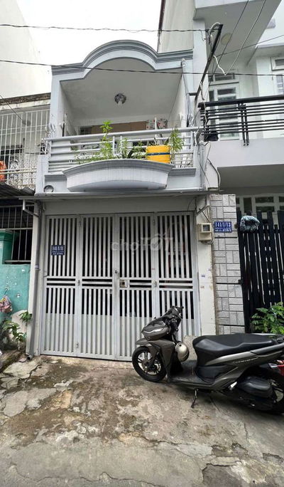 Nhà trệt lầu xe hơi thông f9 công nhận gần 40m cực rẻ
