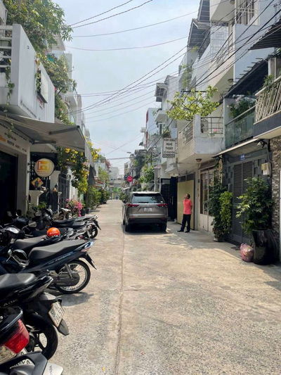 Cho thuê nhà đg.nội bộ nguyễn bậc.p3.tân bình
