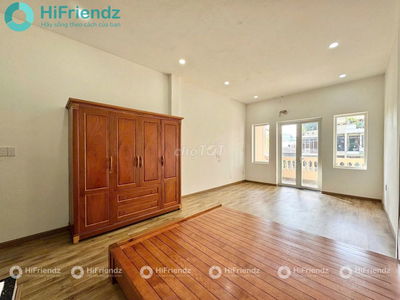 Phòng trọ 30m2 ban công full nội thất ngay 3/2 quận 10