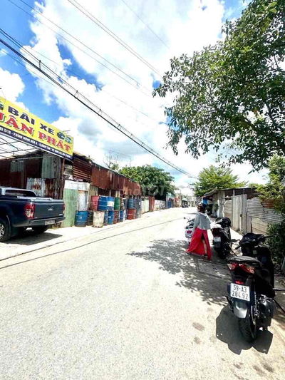 MẶT TIỀN - KINH DOANH - NGANG LỚN 8M - DT 150M - GẦN GÒ XOÀI - NHÀ CŨ