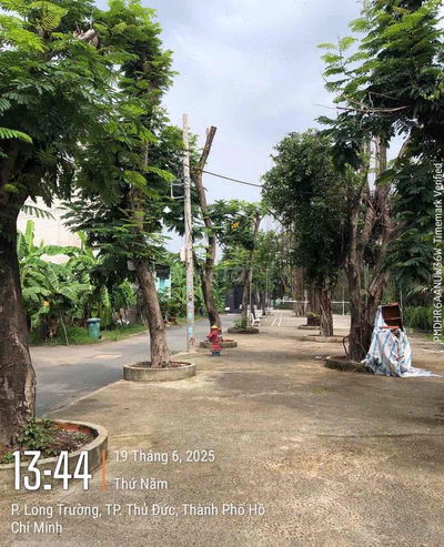 Bán gấp nhà 65m² HXH thông, ngay chợ Long Trường, giá 4.35 t