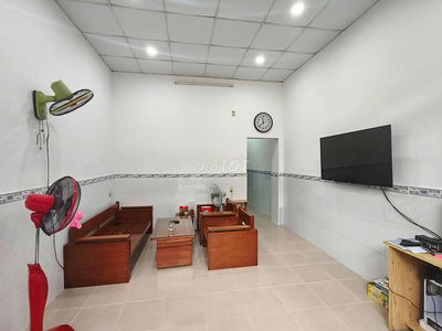 Nhà đường 22, Linh Đông, giá chỉ 3,6 tỷ.