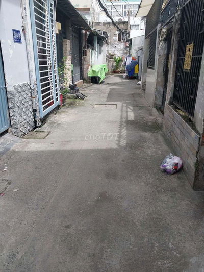 Nhà sạch sẽ cho thuê lâu dài