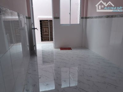 Cho nữ thuê phòng hẻm 284 Lê Văn Sỹ, P. 14, Q. 3, giá 3,2 tr/tháng