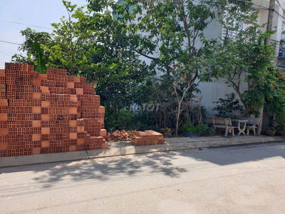 Đất thổ cư 5m*18m, đường nhựa 8m, gần trường Bùi Văn Ngữ-Bà Điểm-H.Môn