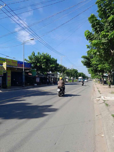 Bán dãy trọ Mặt tiền Đ.Nguyễn Văn Bứa,DT: 6 x 65 (CN: 277,7m2)