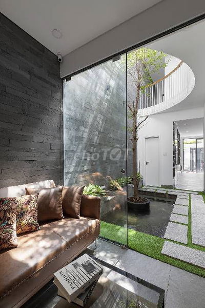 BIỆT THỰ ĐƯỜNG XE HƠI TRÁNH  - NGAY LÂM VĂN BỀN - 117M2 - CHỈ 14 TỶ