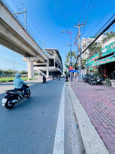 NGAY GA METRO CHỈ 50M -ĐẤT FULL 120M2 NGAG 7 GIÁ 14.9TỶ ĐƯỜG 10M CÓ LỀ
