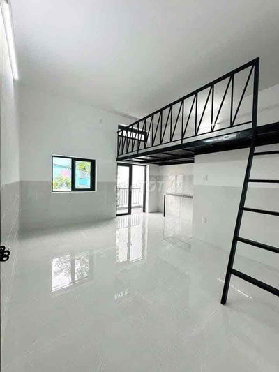 Phòng gác mới xây rộng rãi thoáng mát gần ngã tư Bình Thái