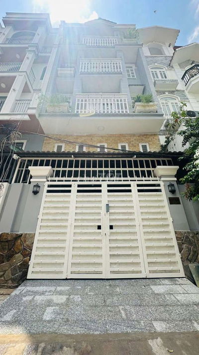 CHDV đang cho thuê 40tr/1 tháng ( HXH 6m )