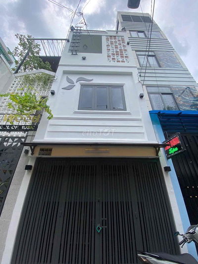 Cho Thuê Nhà Đẹp Mới Xây 100% Ngay Lê Văn
